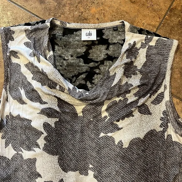 Cabi Tango Cowl‎ Neck Tank Size S - Picture 3 of 6